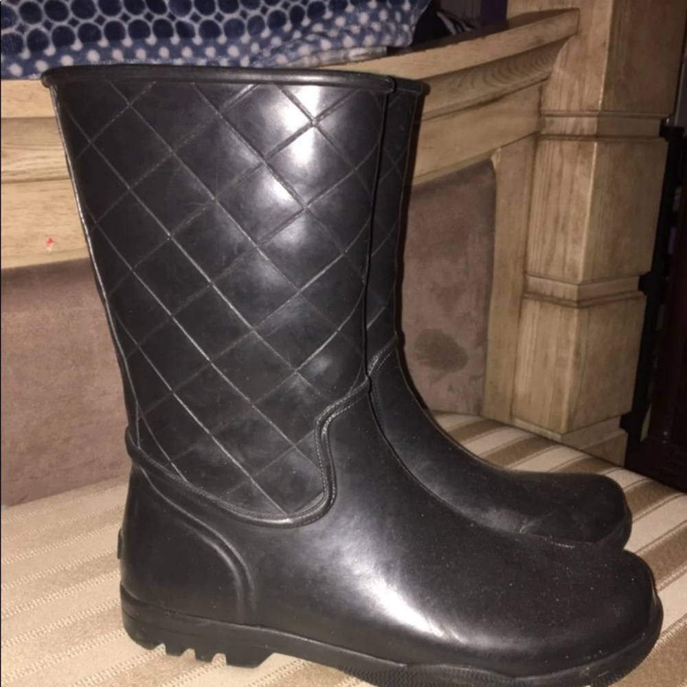Sperry rainboots